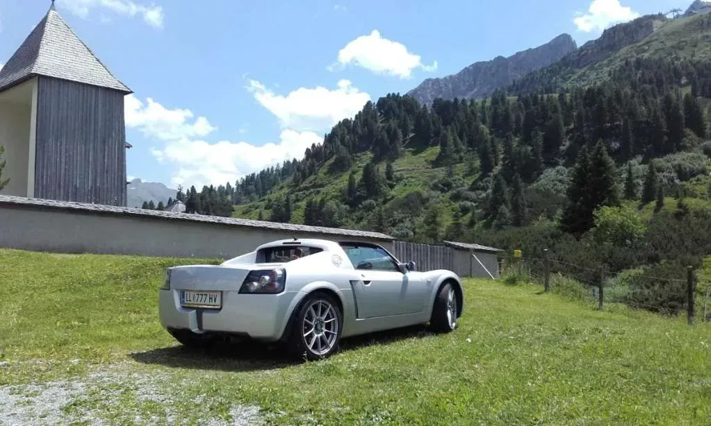 Opel Speedster 2003 photo 3