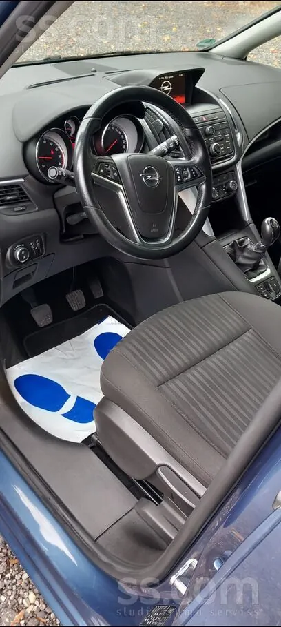Opel Zafira 2016 photo 5