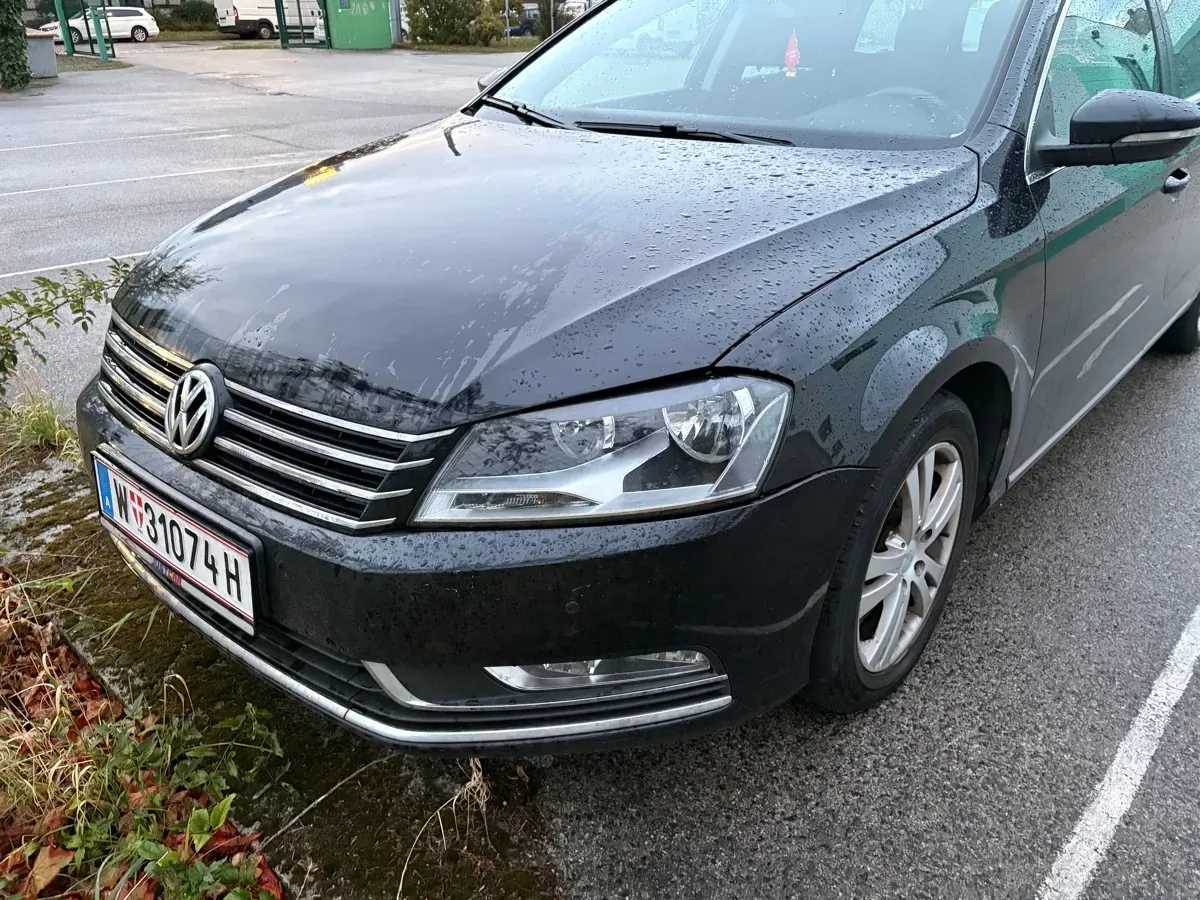 Volkswagen Passat 2013 photo 2