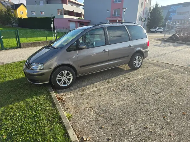 Seat Alhambra