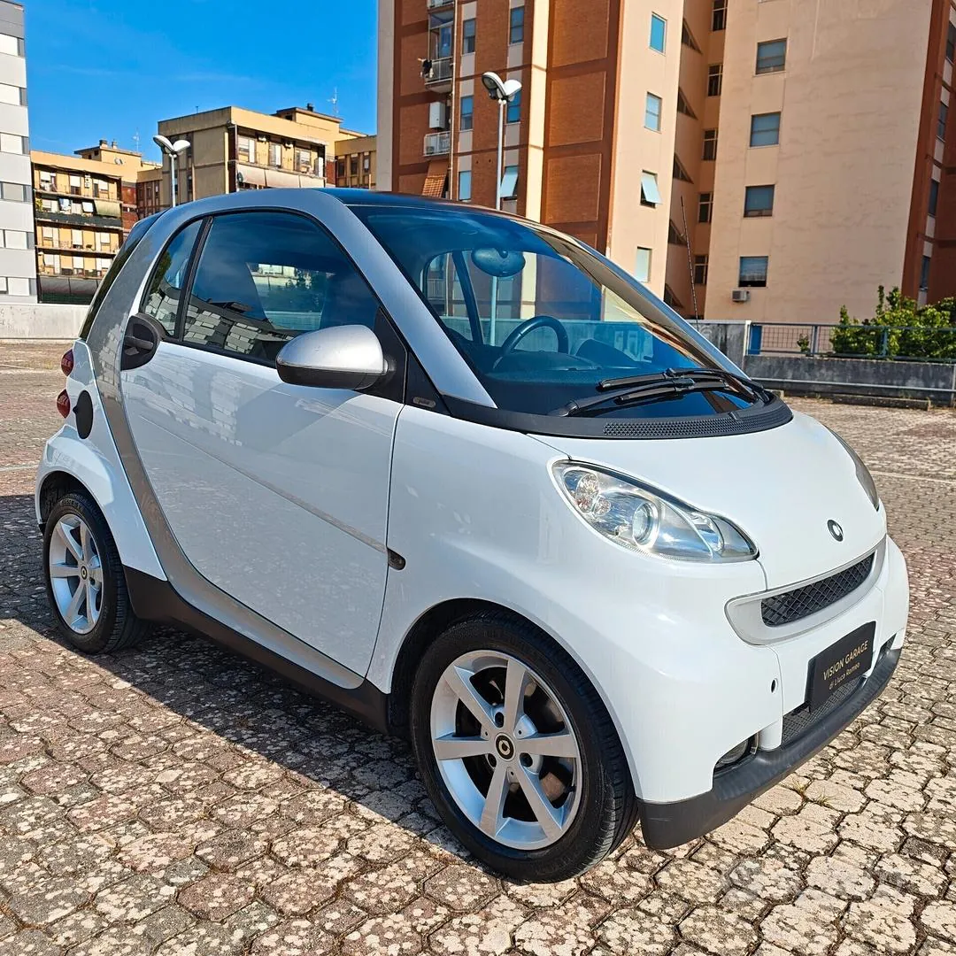 Smart Fortwo 2008 photo 2