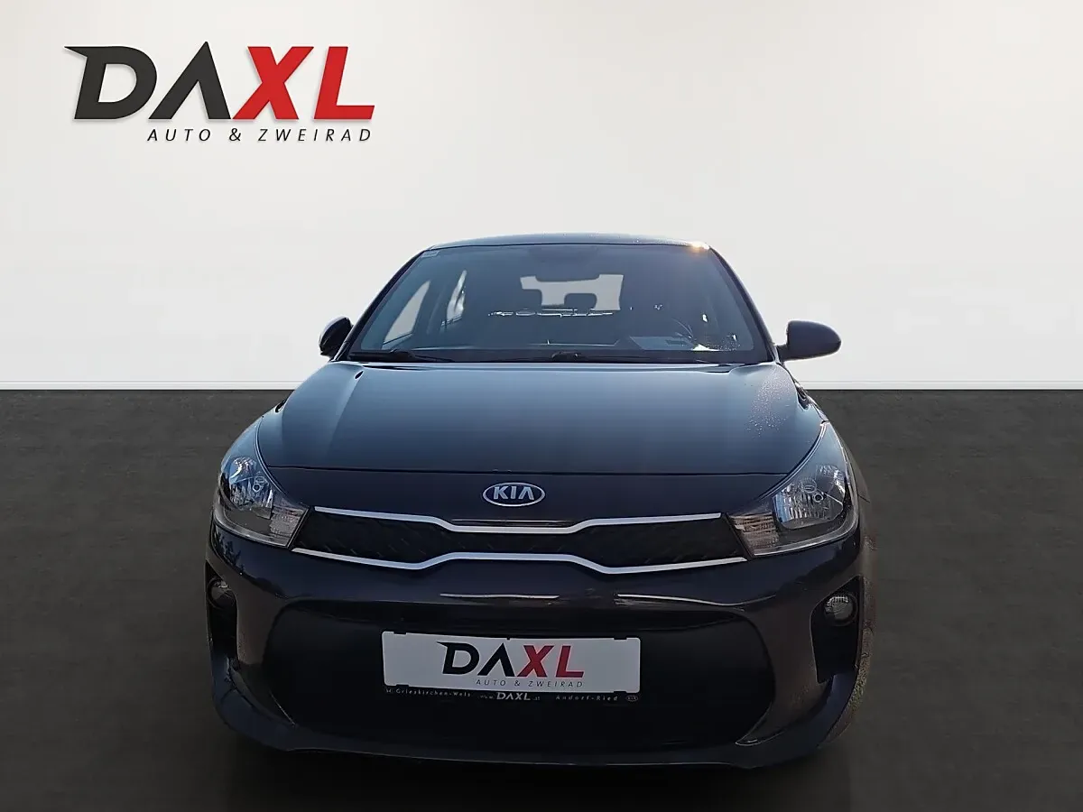 Kia Rio 2018 photo 2