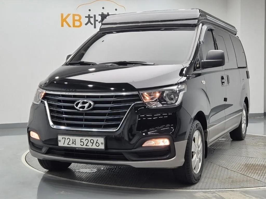 Hyundai Grand Starex