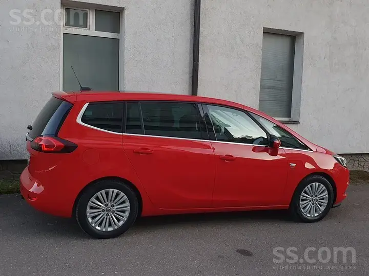 Opel Zafira 2019 photo 4
