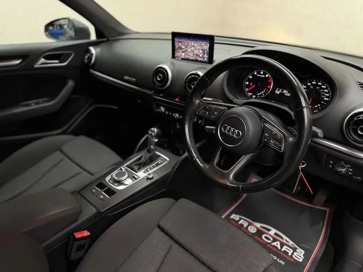 Audi A3 Cabriolet 2016 photo 3