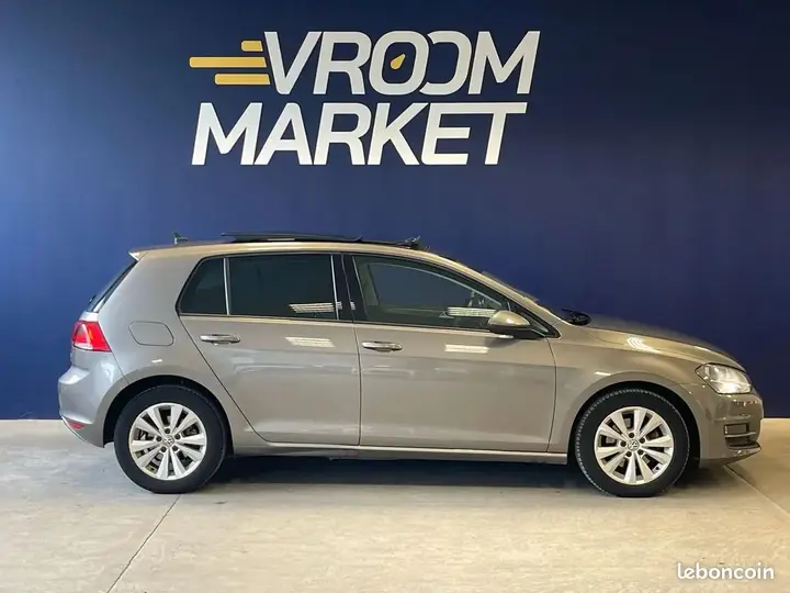 Volkswagen Golf 2013 photo 2