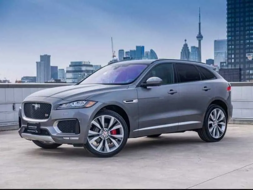 Jaguar F-Pace 2017 photo 4