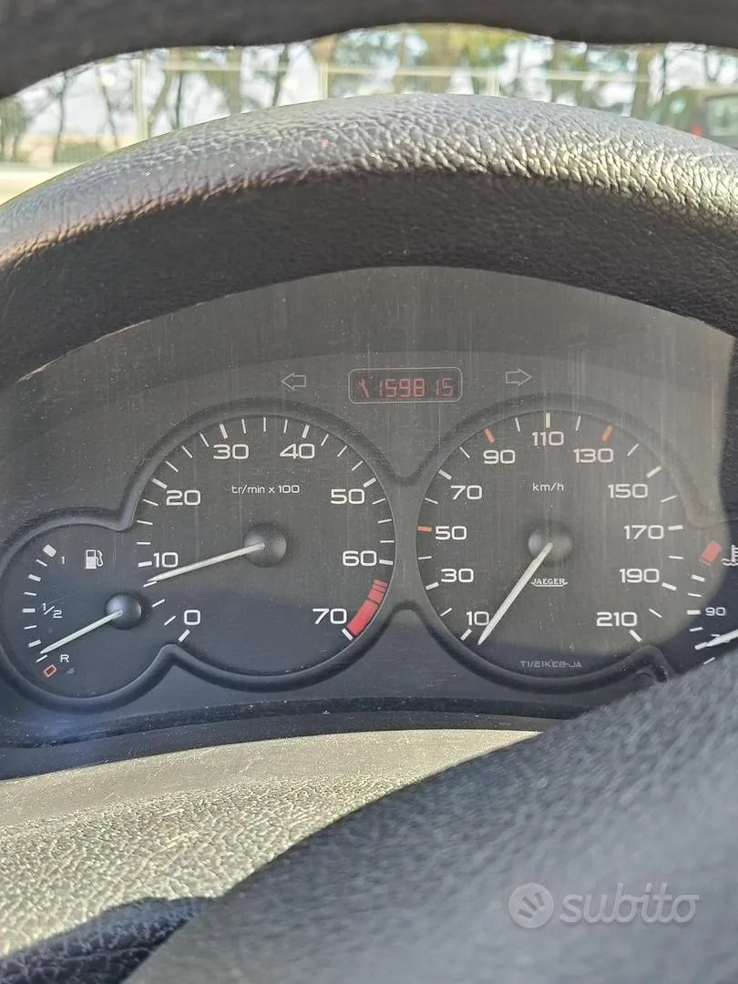 Peugeot 206 2000 photo 5