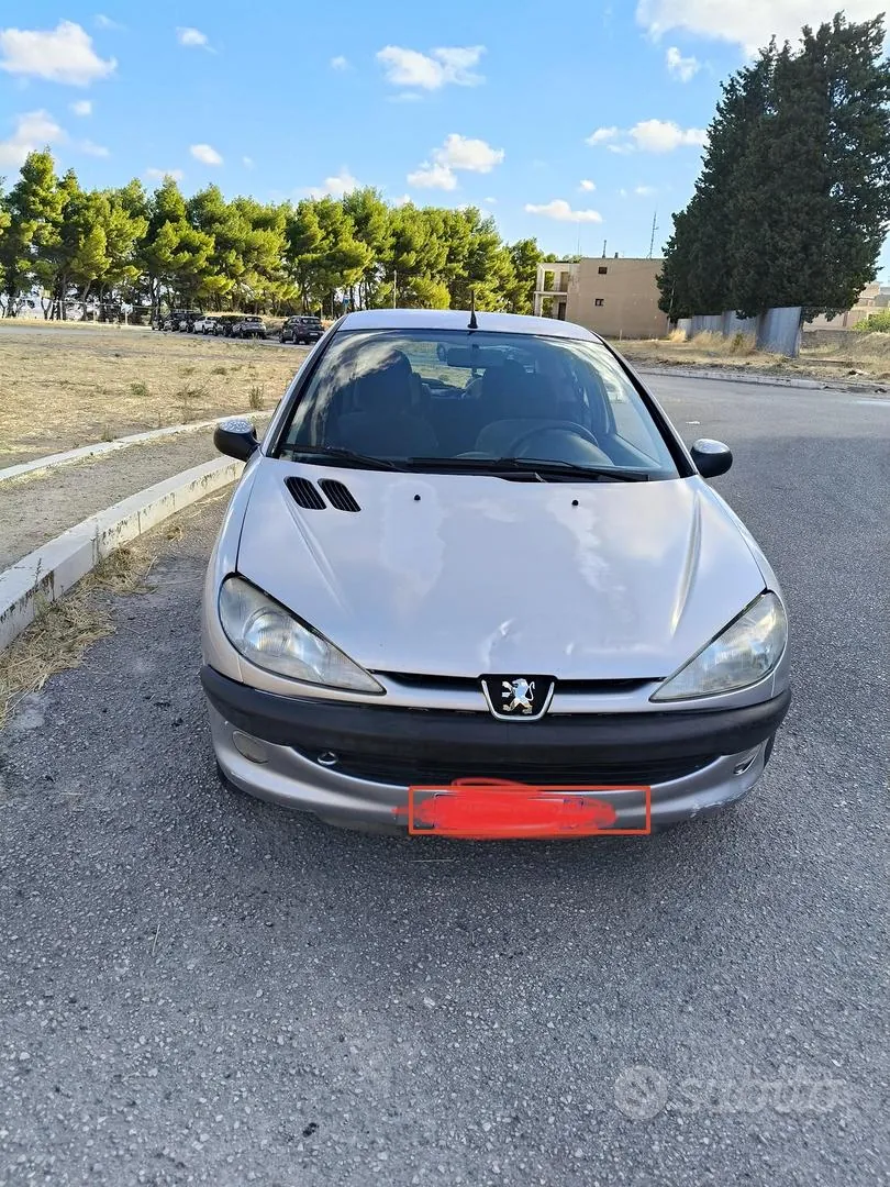 Peugeot 206 2000 photo 4