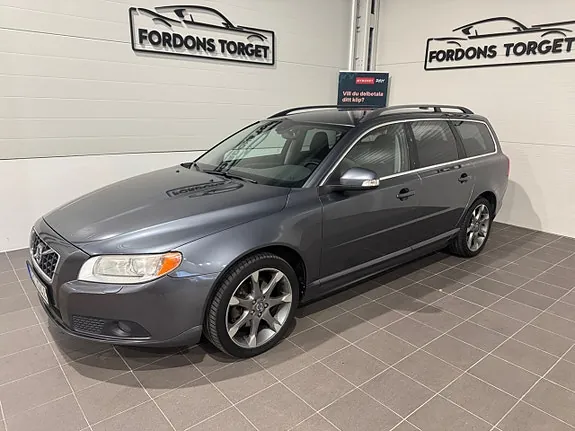 Volvo V70 2011 photo 2