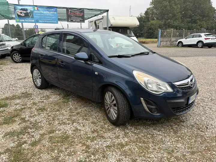 Opel Corsa 2011 photo 3