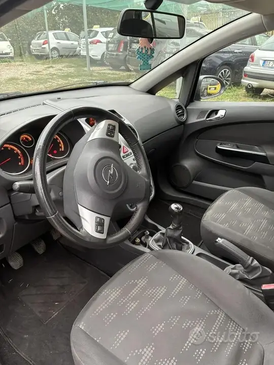 Opel Corsa 2011 photo 5