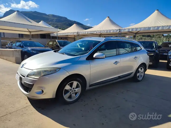 Renault Megane 2010 photo 5