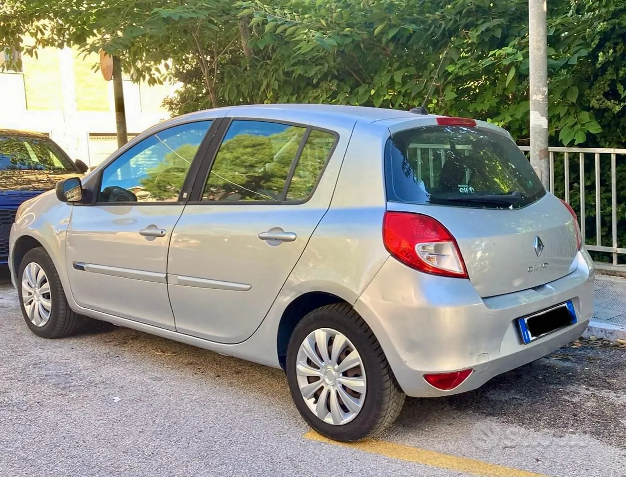 Renault Clio 2011 photo 3