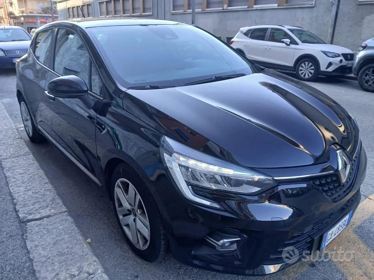 Renault Clio 2020 photo 2