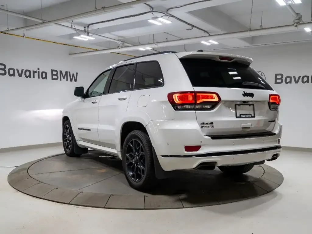 Jeep Grand Cherokee 2022 photo 3
