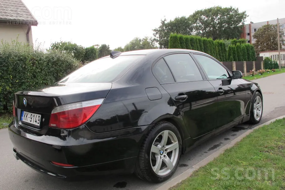 BMW 520 2009 photo 3