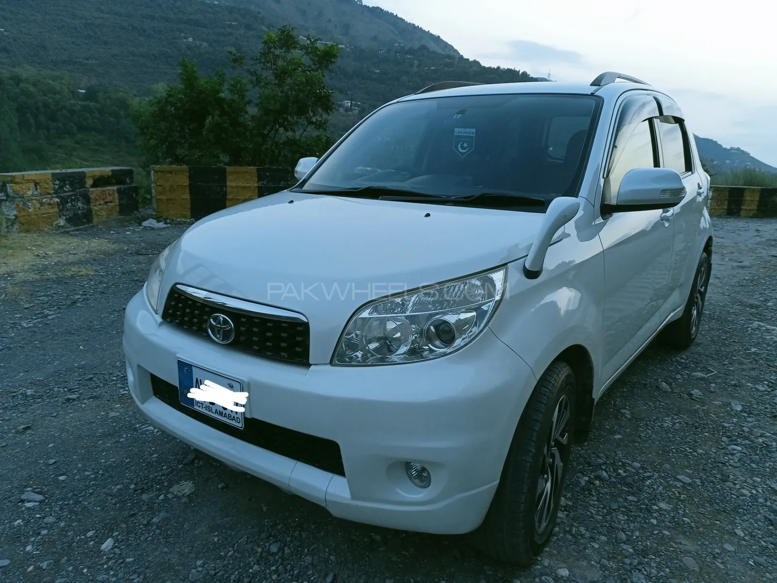 Toyota Rush