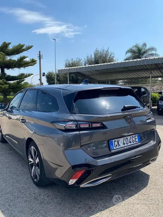 Peugeot 308 2022 photo 4
