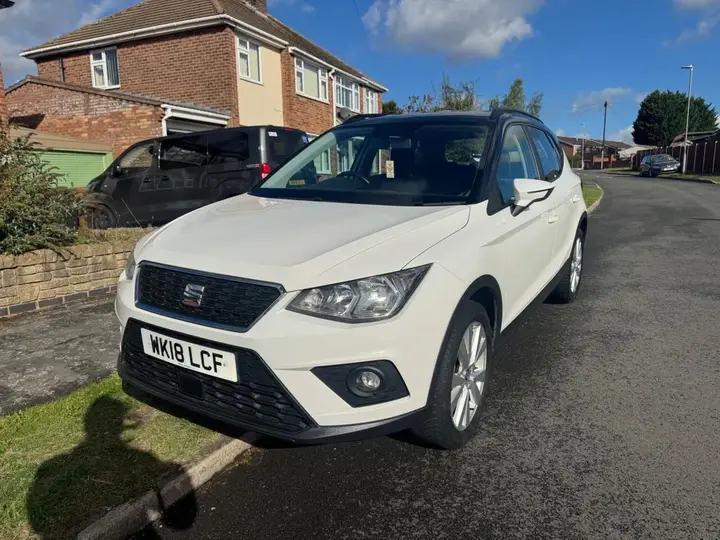 Seat Arona