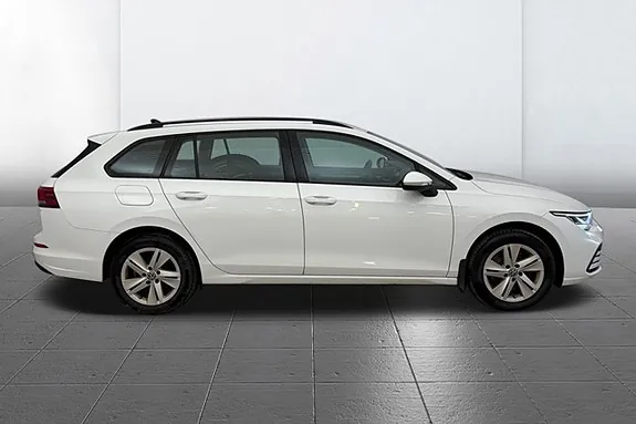 Volkswagen Golf I 2023 photo 4