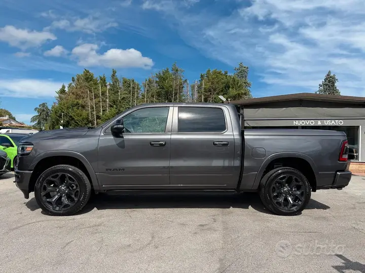 Dodge Ram 1500 2022 photo 3