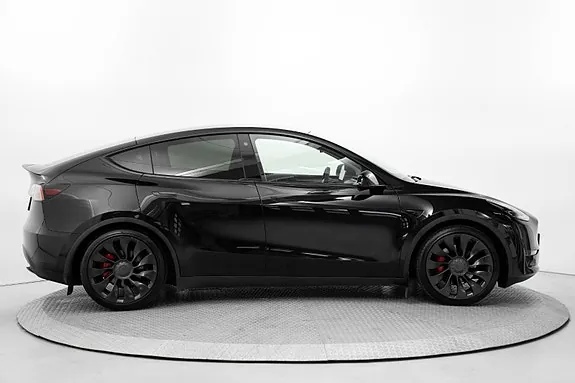Tesla Model Y 2022 photo 4