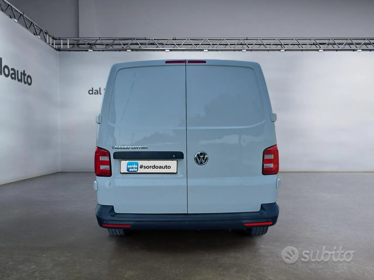 Volkswagen Transporter 2018 photo 5