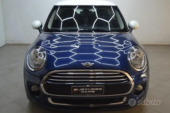 Mini Cooper D 2014 photo 2