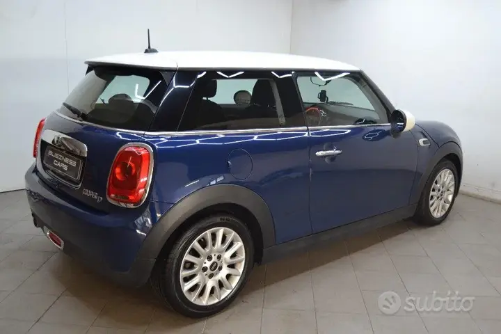 Mini Cooper D 2014 photo 4