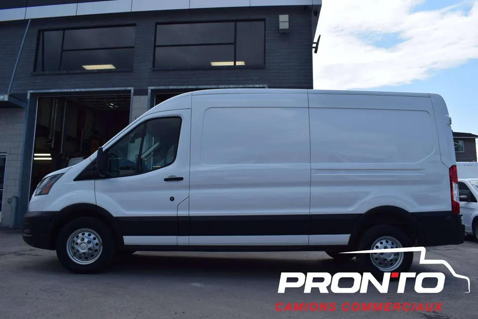Ford Transit 2024 photo 4
