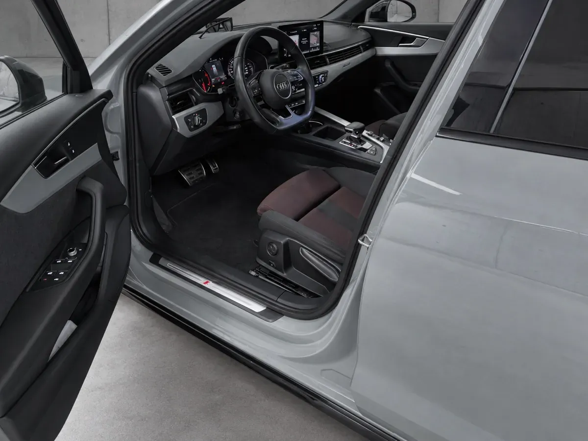 Audi A4 2022 photo 3