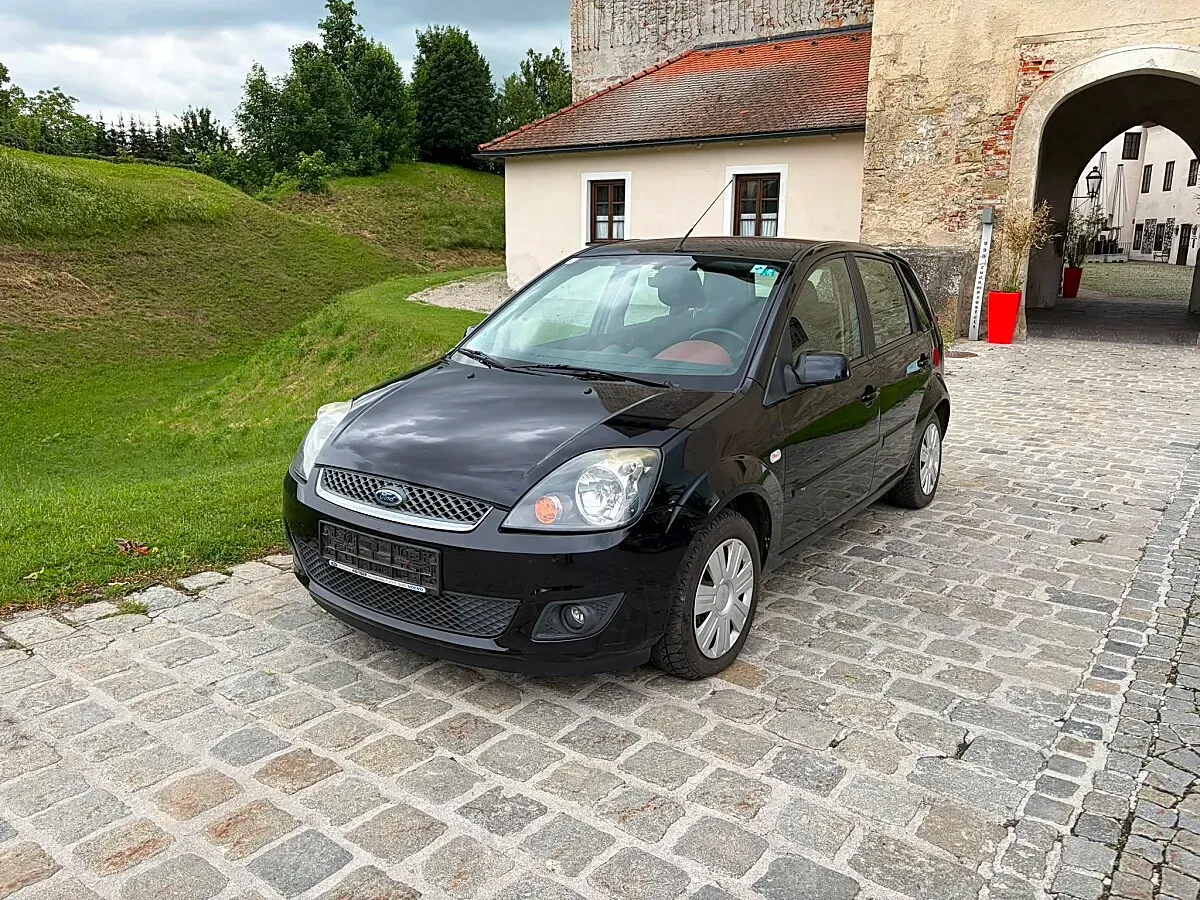 Ford Fiesta 2007 photo 3
