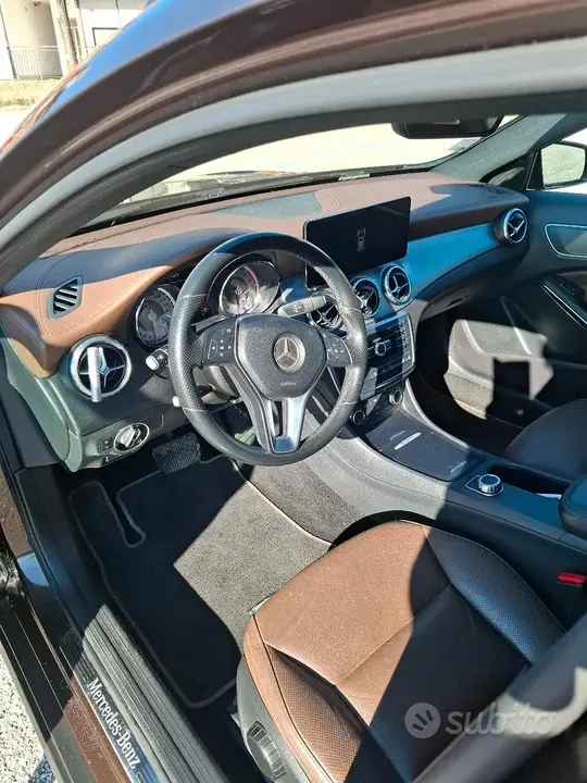 Mercedes-Benz Gla 2015 photo 5