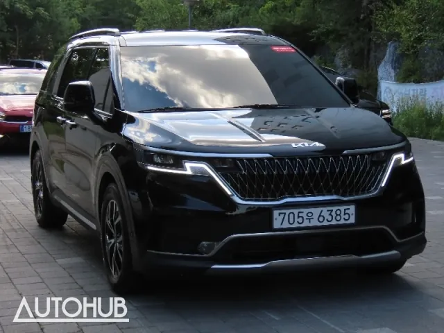 Kia Carnival 2023 photo 2