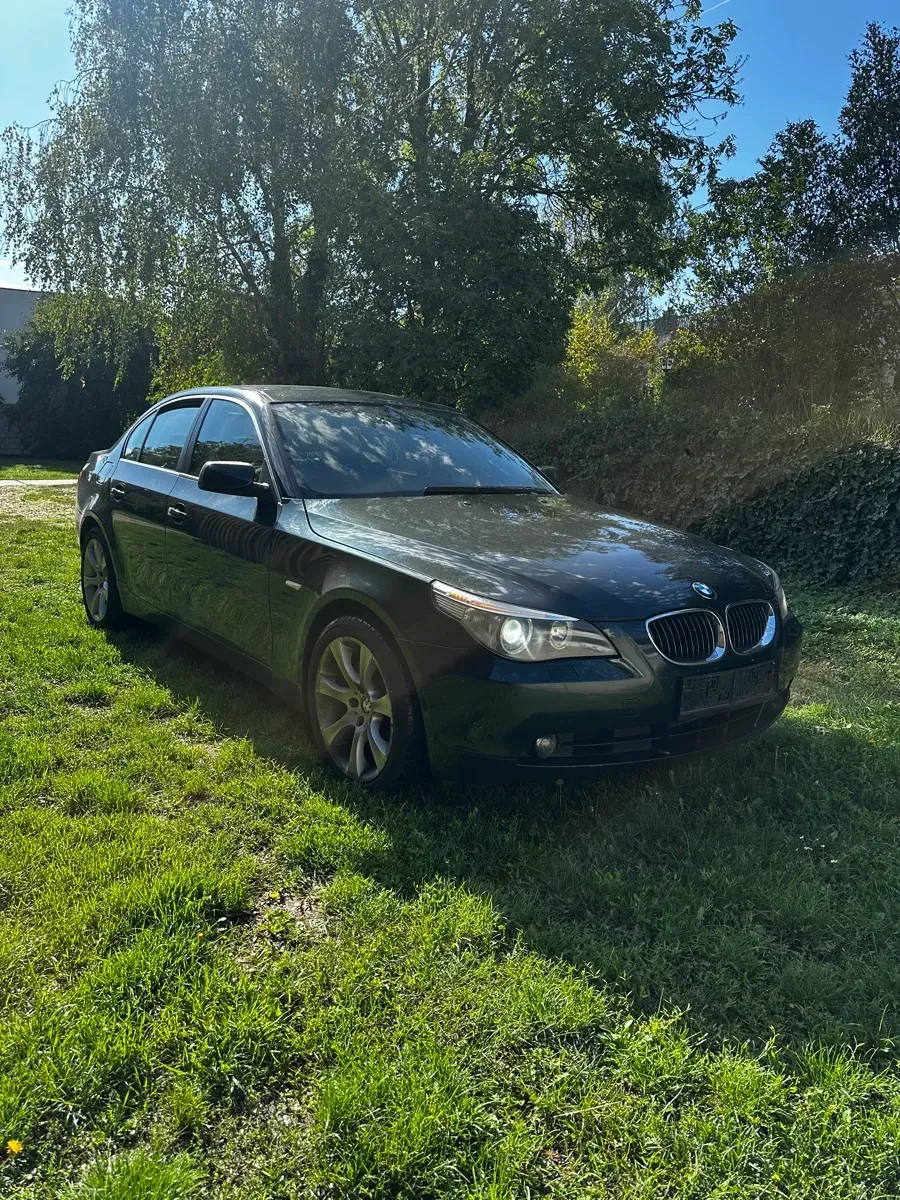 BMW 5 Series 2006 photo 2