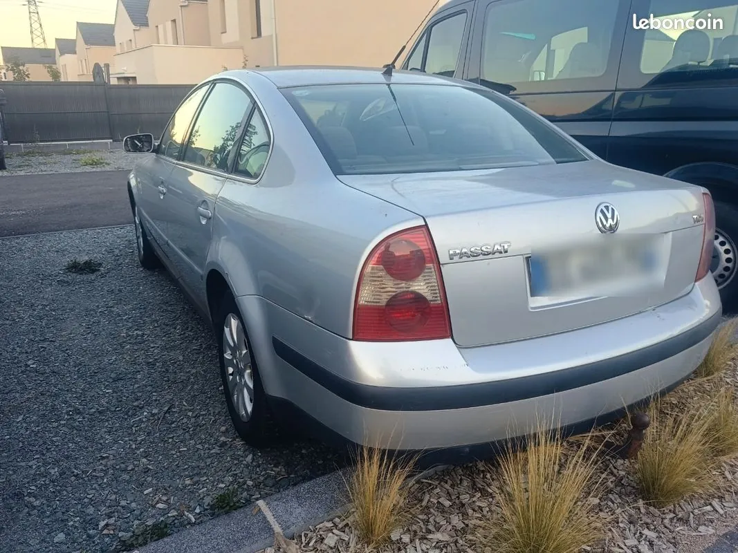 Volkswagen Passat 2002 photo 2