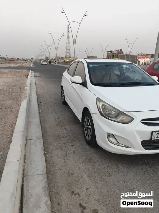 Hyundai Accent 2015 photo 4