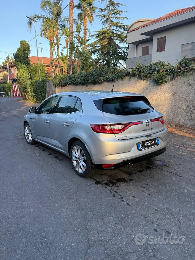 Renault Megane 2018 photo 4