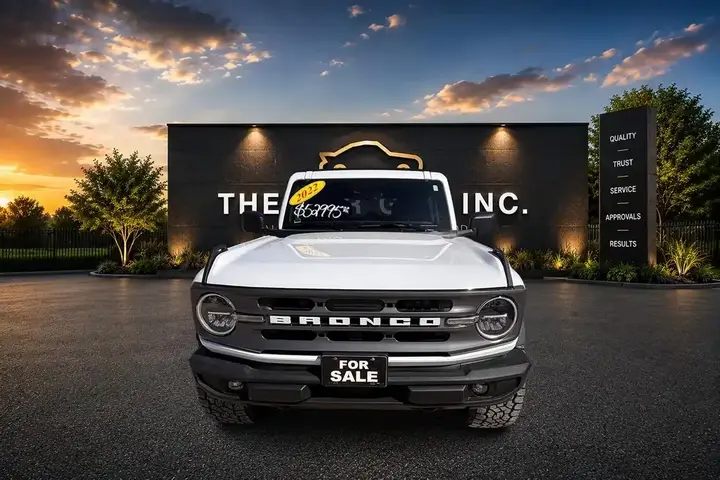 Ford Bronco 2022 photo 2