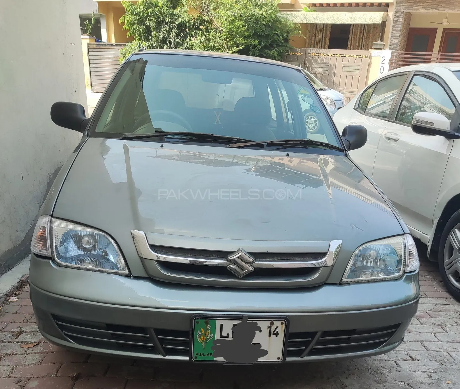 Suzuki Cultus