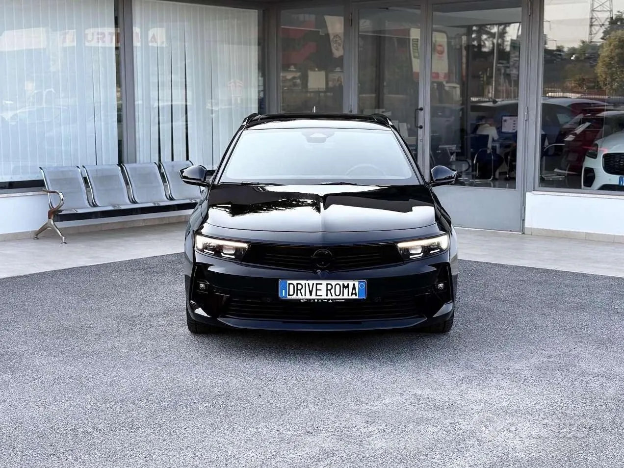 Opel Astra 2024 photo 2