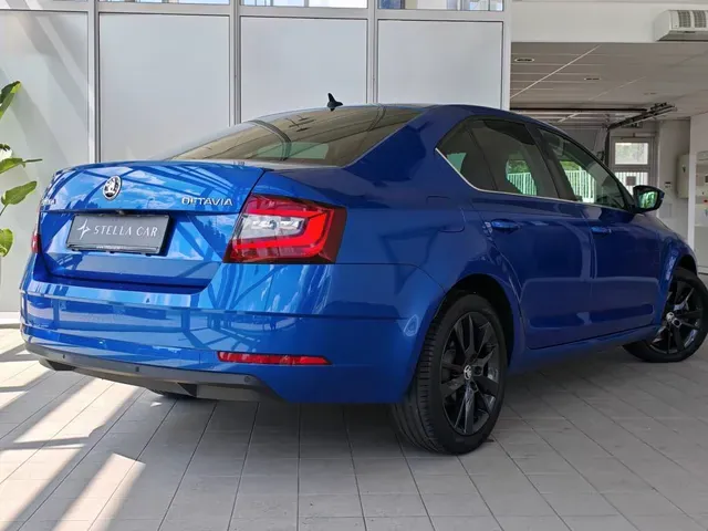 Skoda Octavia 2018 photo 3