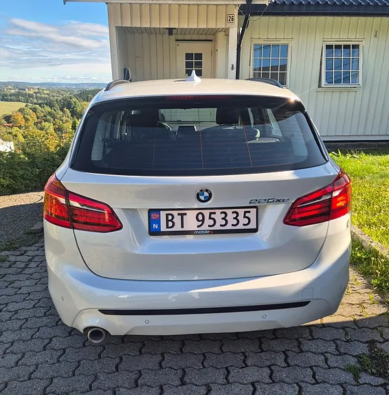 BMW 225Xe 2019 photo 3