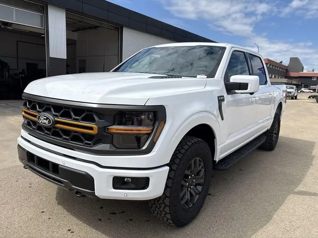 Ford F-150 2026 photo 2