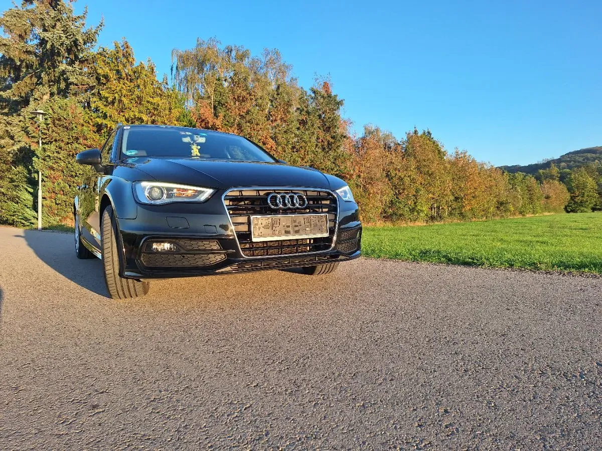 Audi A3 2016 photo 2