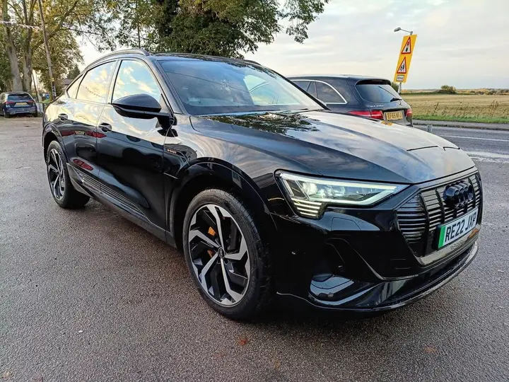 Audi E-Tron