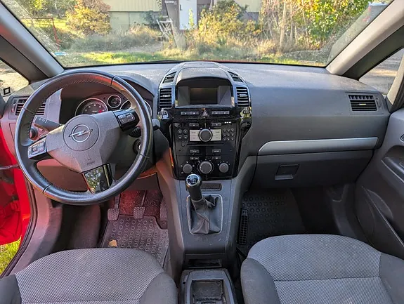 Opel Zafira 2011 photo 5