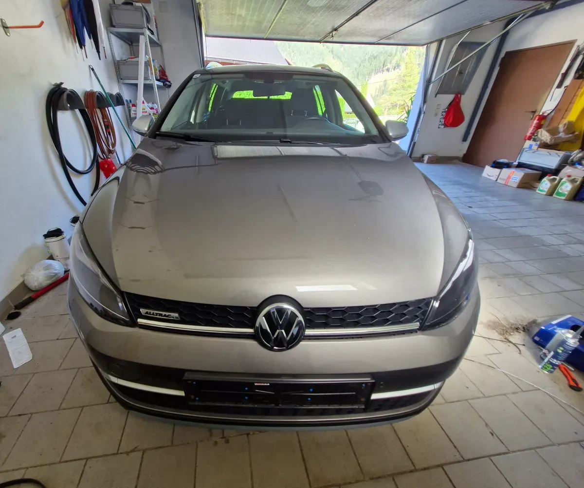 Volkswagen Golf 2017 photo 2