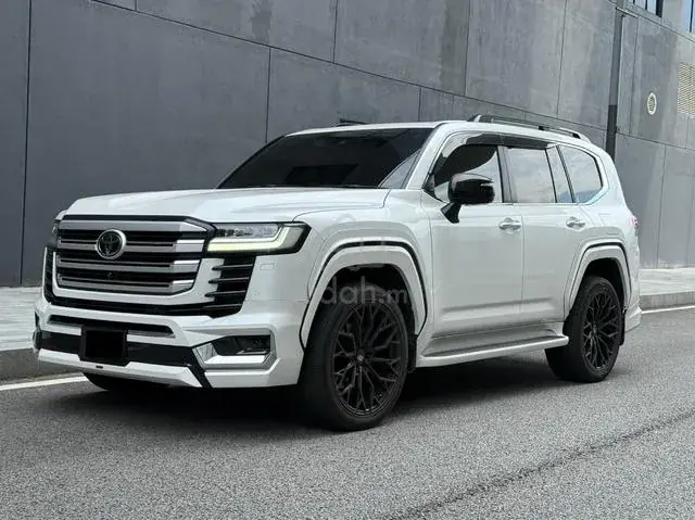 Toyota Land Cruiser 300